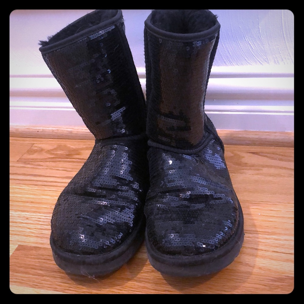 Black Sequin UGGS size 7